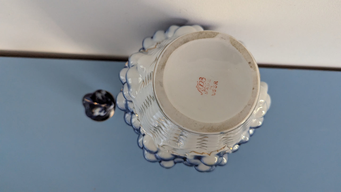 Lomonosov Viinirypälekori Karahvi (1954, Bronislav Dmitrievich Bystrushkin)