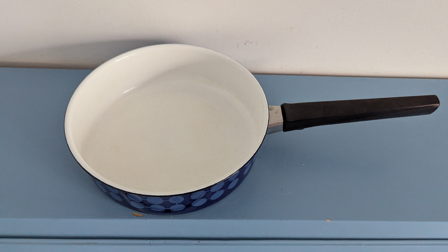 Finel / Arabia - Keittiömestari Domino Kasari (1.5 Litraa, Esteri Tomula)