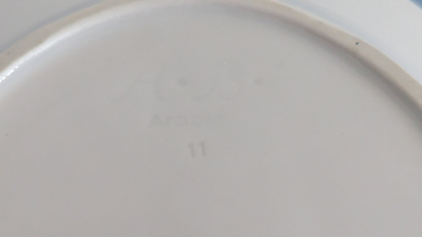 Arabia 7329 Soikea Tarjoiluvati (1930-1932, AAA-leima)