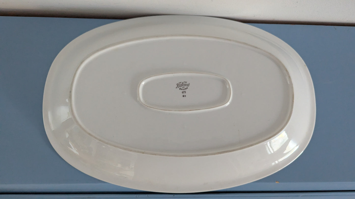 Rörstrand - Soikea Tarjoiluvati / Vati (Halkaisija: 36cm x 24cm)