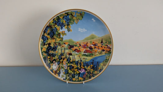 Gloria - Viinirypälesato Seinälautanen (Elfi Dorn)