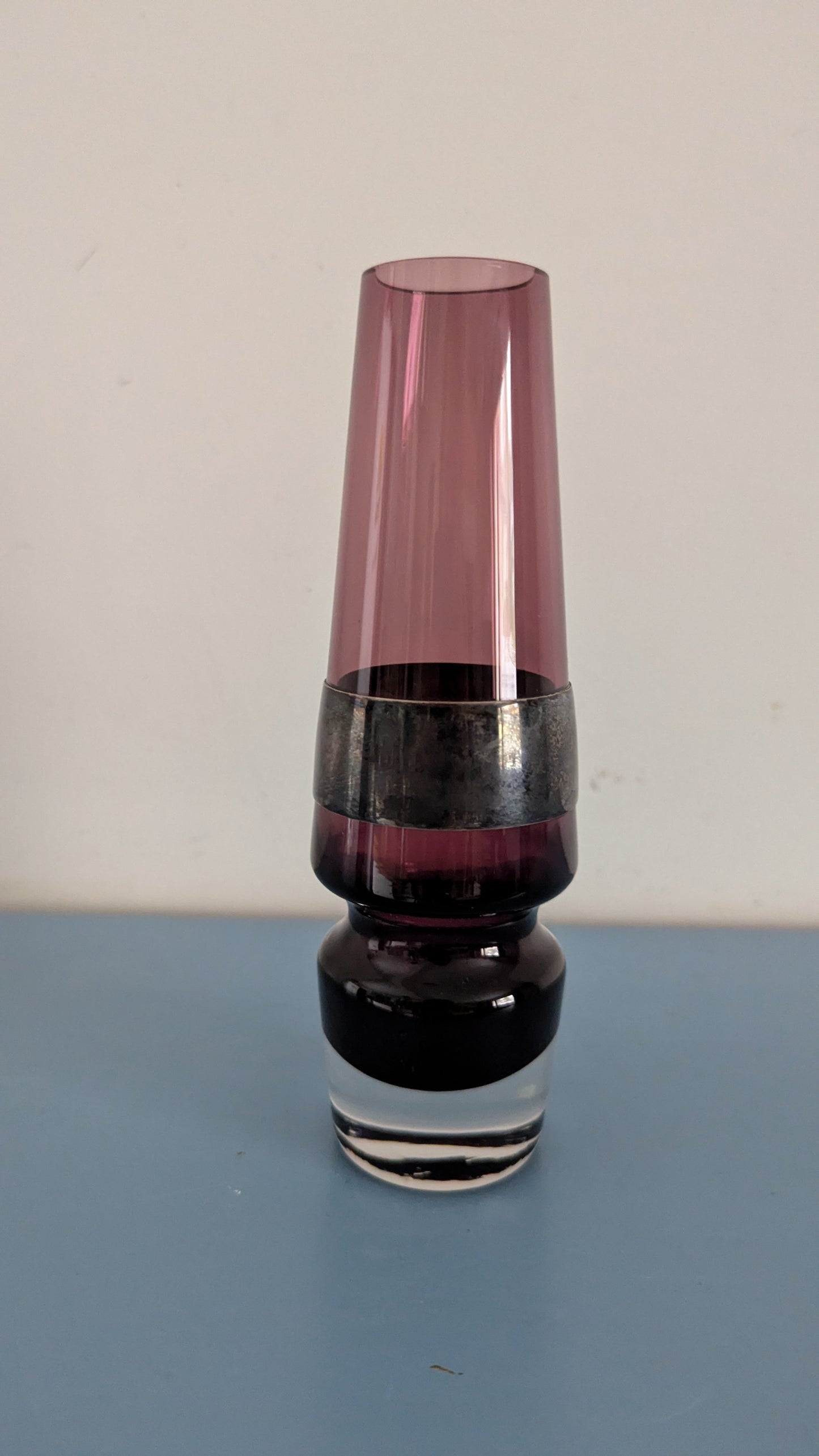 Riihimäen Lasi Lila Maljakko (1960-1970-luku)