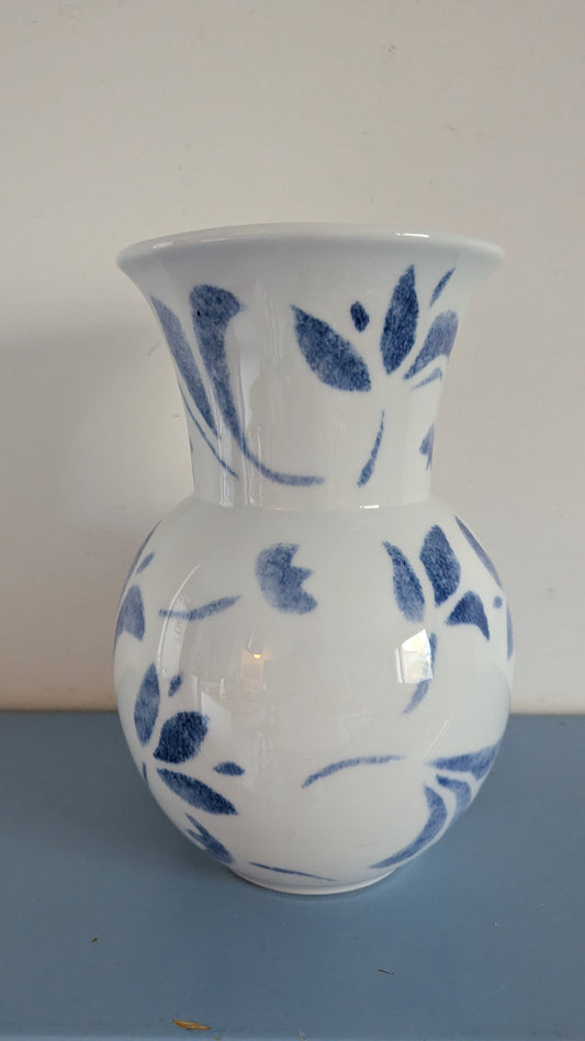 Pentik Kukkaruukku / Ruukku (Korkeus: 24cm)