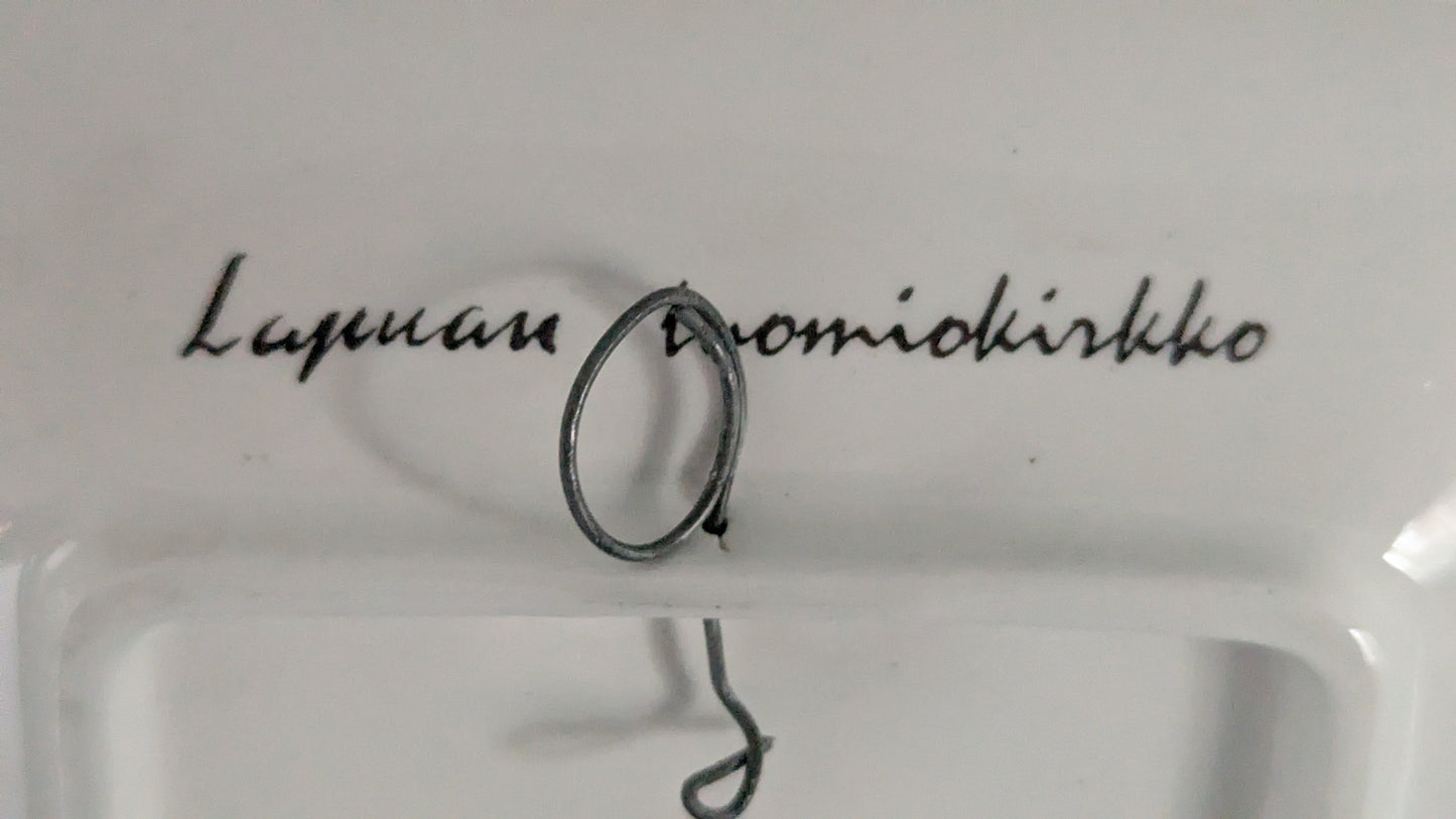 Arabia Lapuan Tuomiokirkko Seinälautanen (1966, Henrik Tikkanen)