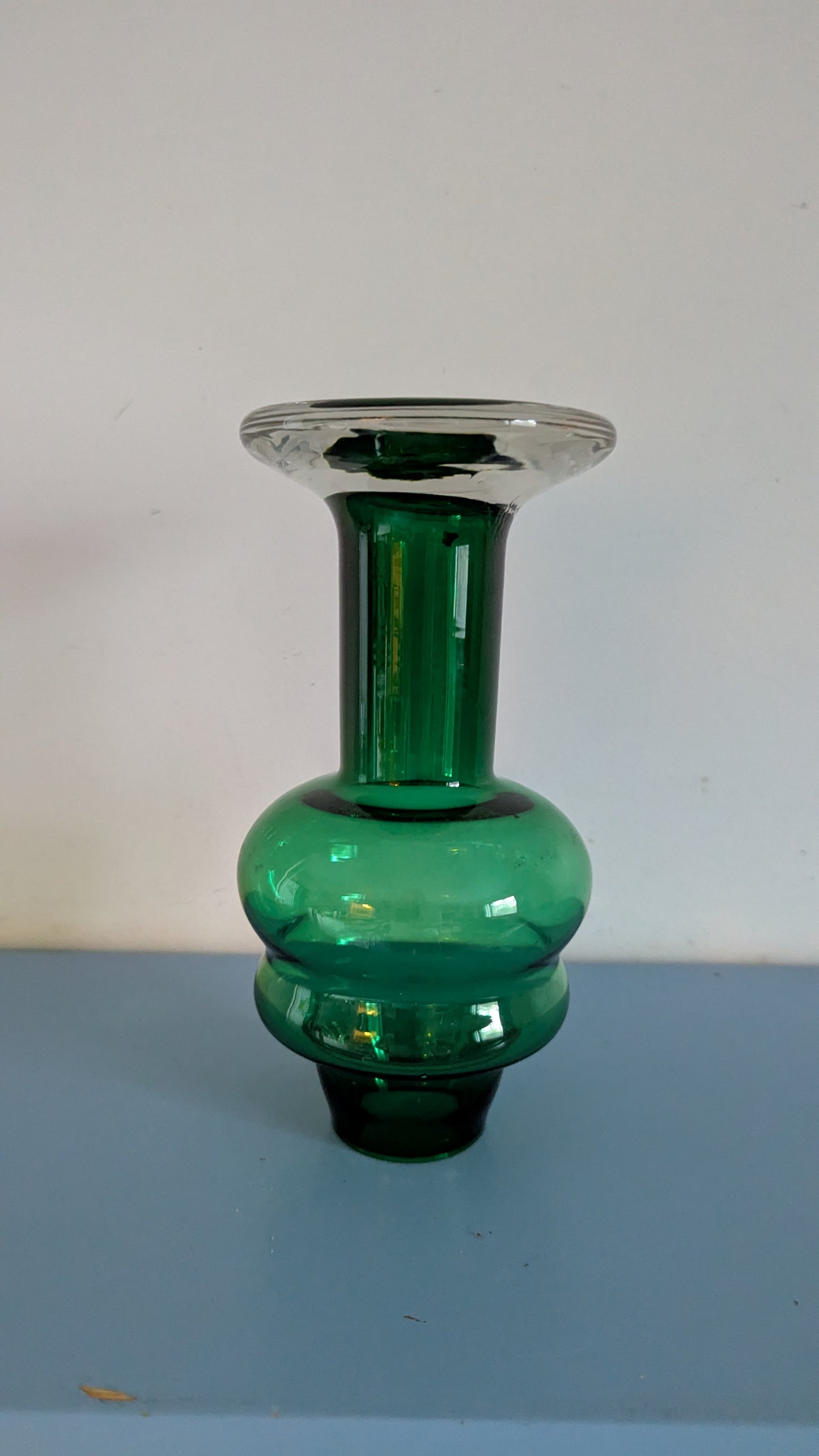 Riihimäen Lasi Puisto Maljakko (1972–1974, Ulla-Maija Vikman)