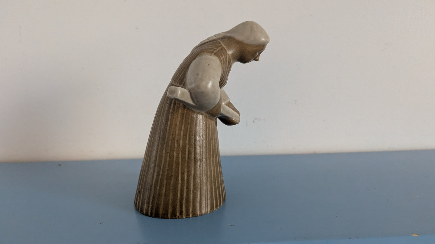 Arabia Leipoja Figuuri (1954-1959, Signeerattu, Anja Juurikkala)