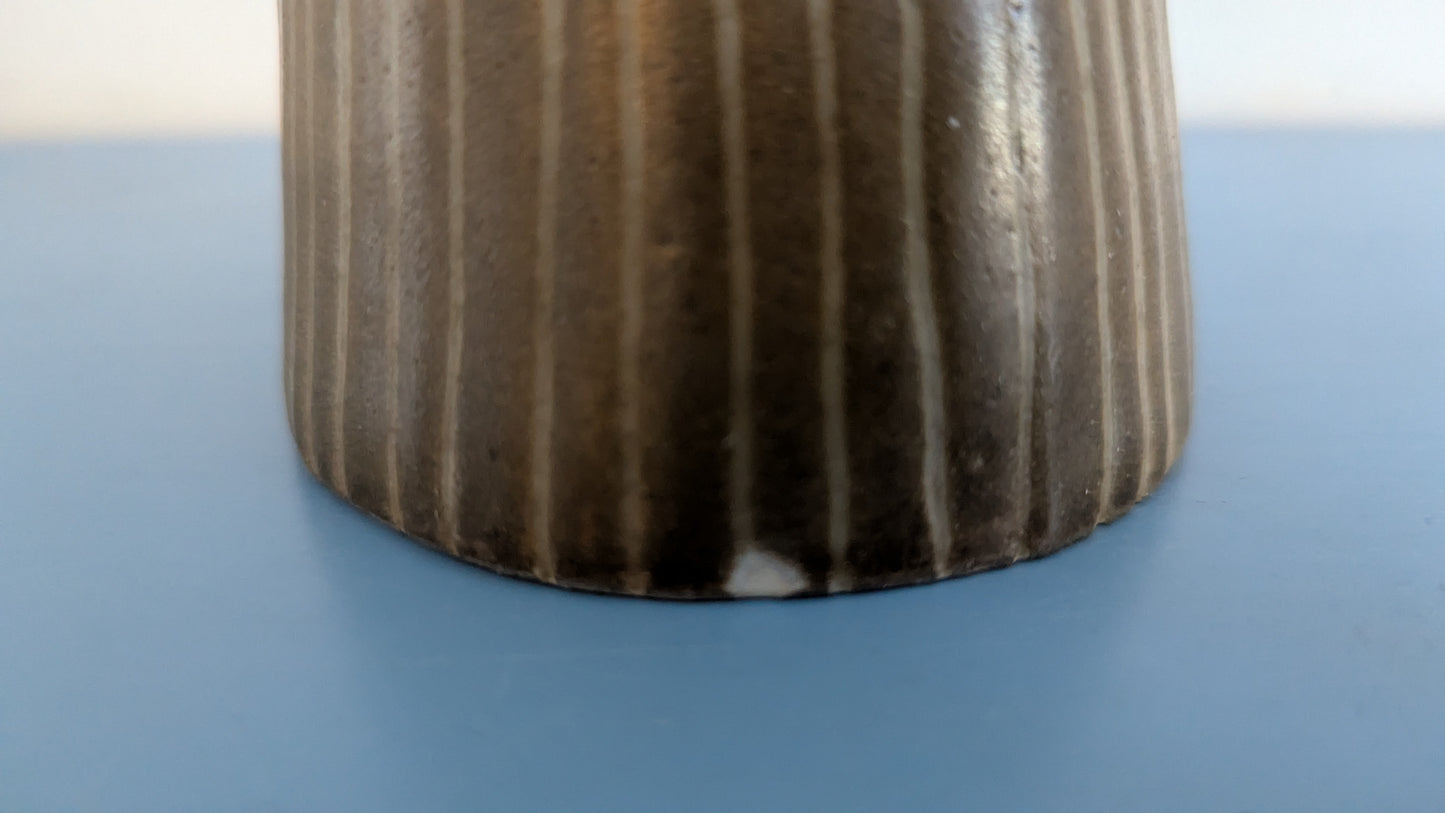 Arabia Leipoja Figuuri (1954-1959, Signeerattu, Anja Juurikkala)