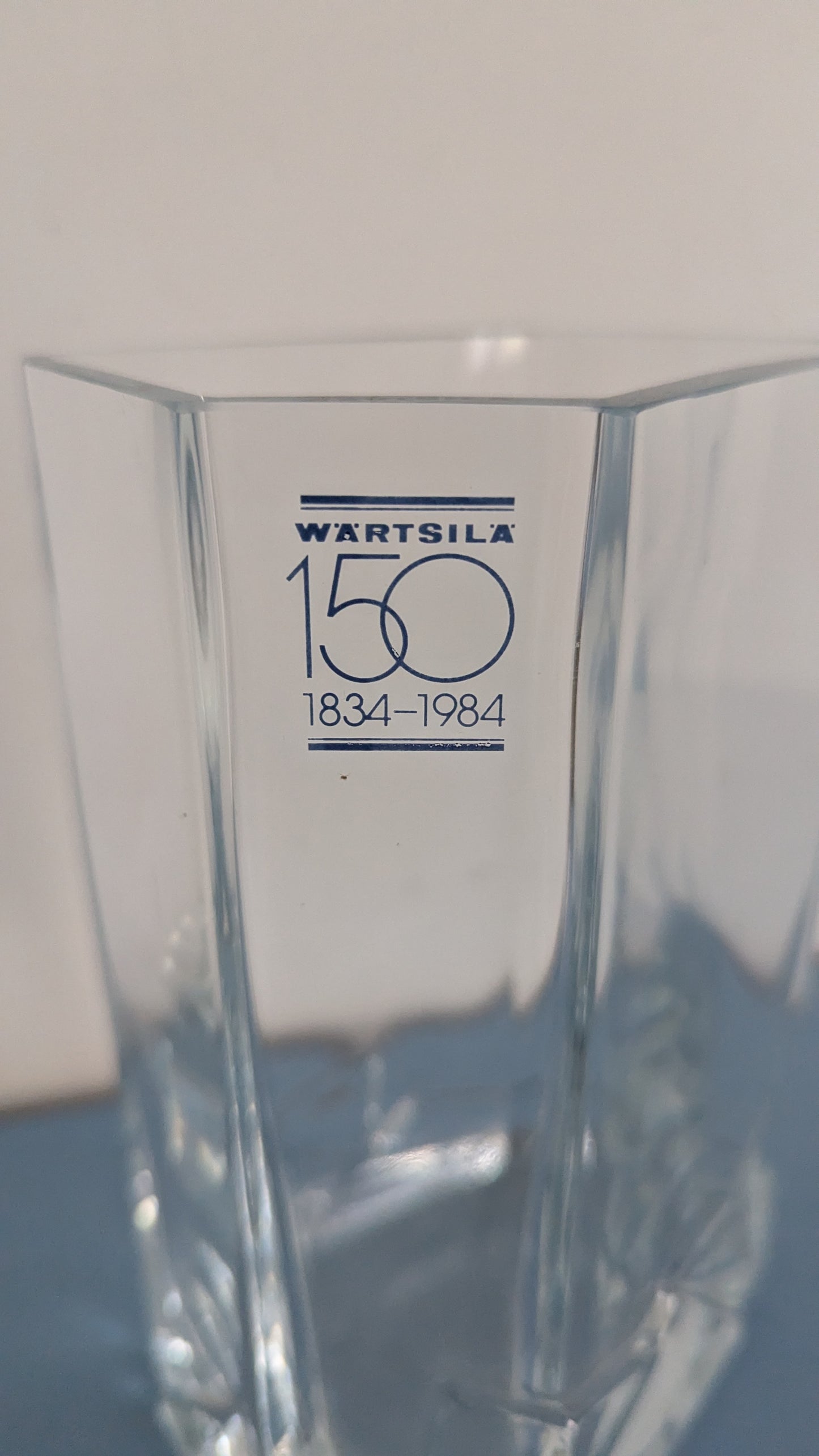 Nuutajärvi Wärtsilä 150v Maljakko (1984, Pauli Partanen)