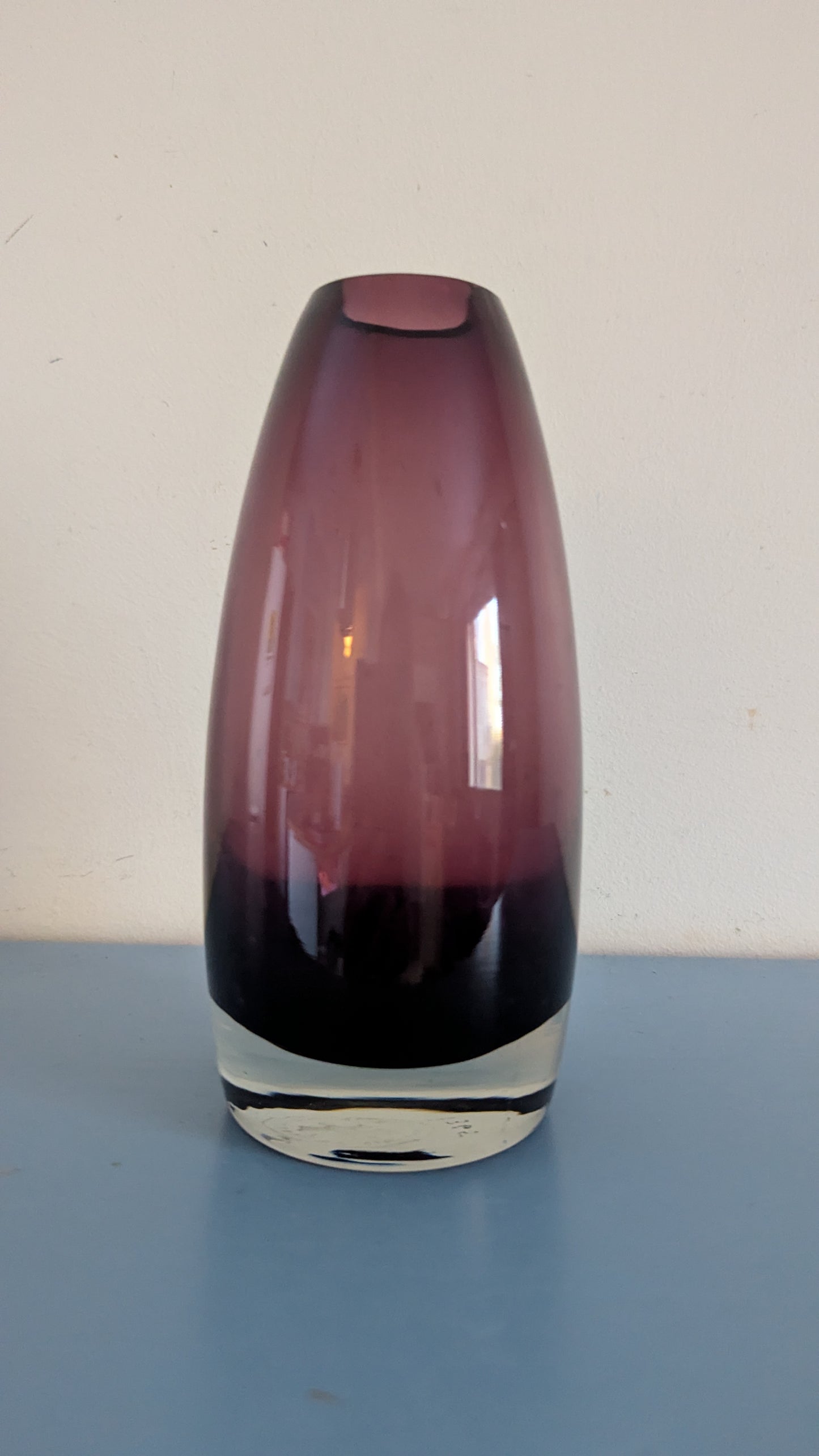 Riihimäen Lasi 1365 Maljakko (Riihimäen Lasin Leimalla)