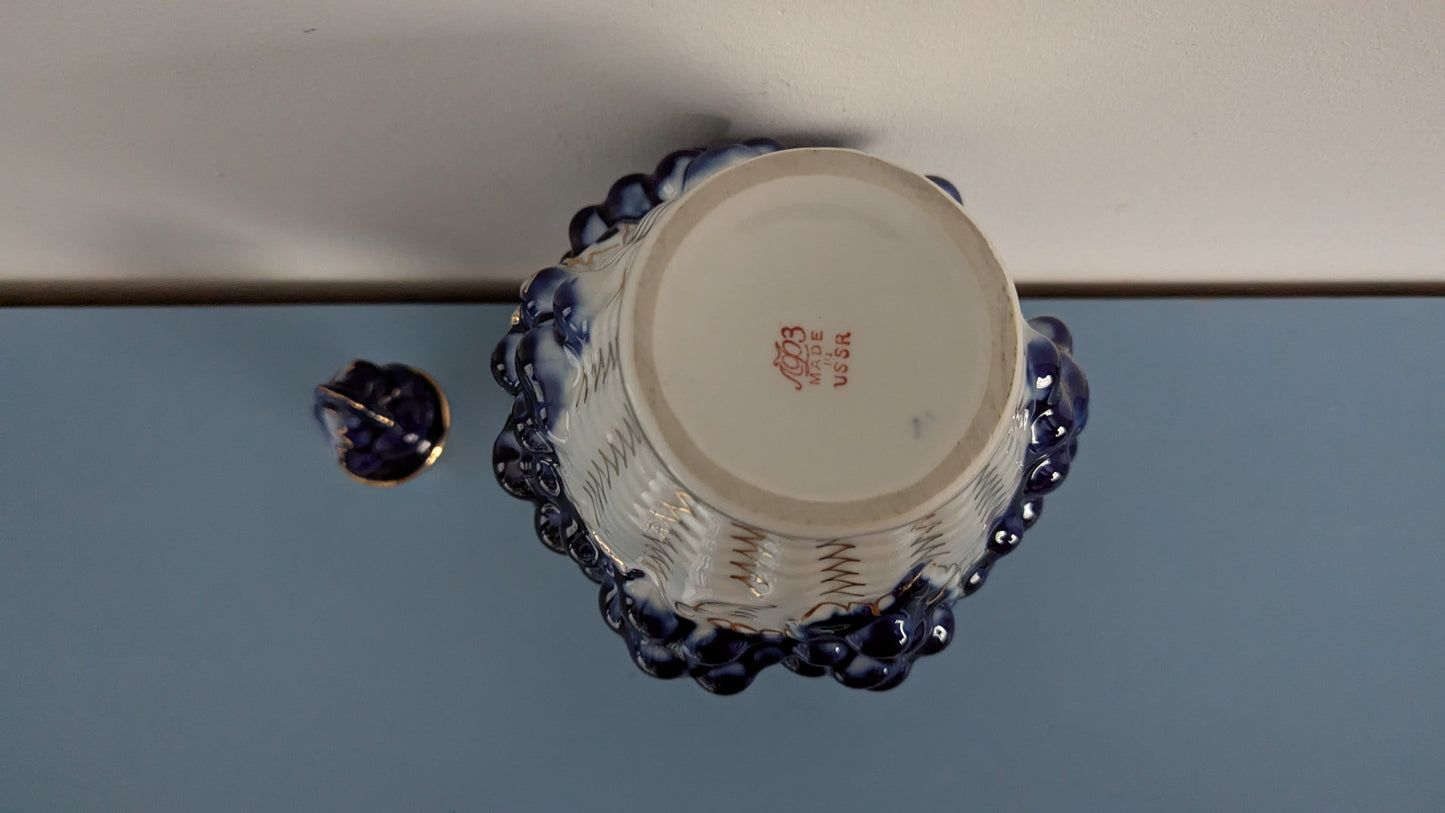 Lomonosov Viinirypälekori Karahvi (1954, Bronislav Dmitrievich Bystrushkin)