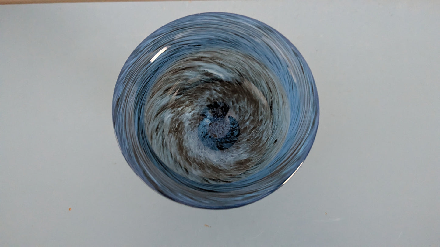 Kosta Boda - Talatta Sokerikko / Jalallinen Malja (1972, Signeerattu, Bertil Vallien)