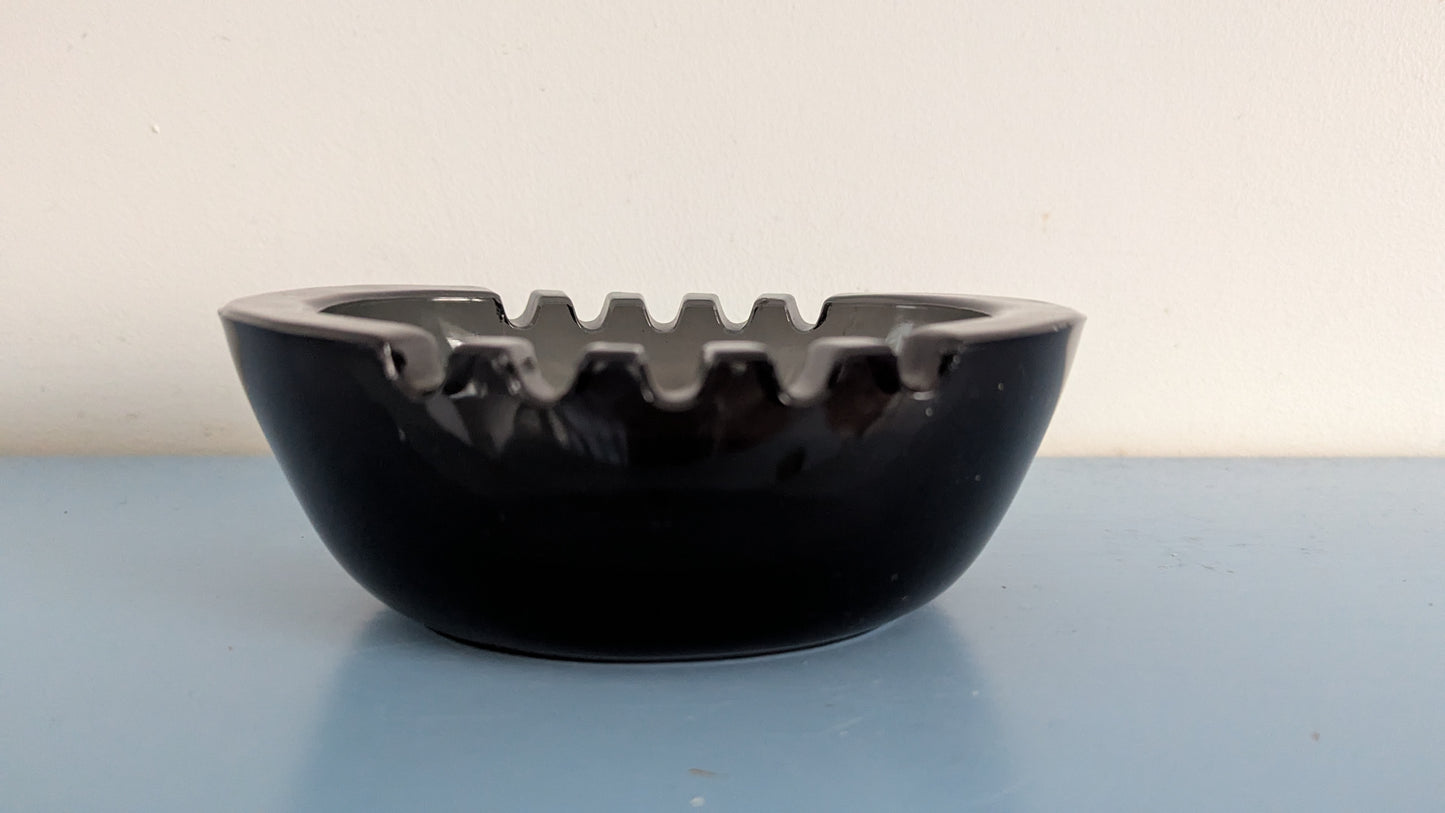 Nuutajärvi 6604 Stadion Tuhka-astia (1959, Saara Hopea)