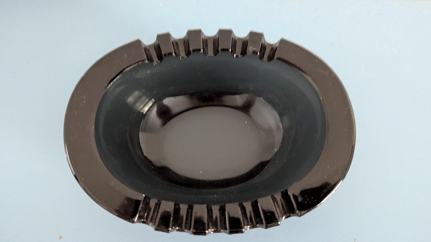 Nuutajärvi 6604 Stadion Tuhka-astia (1959, Saara Hopea)