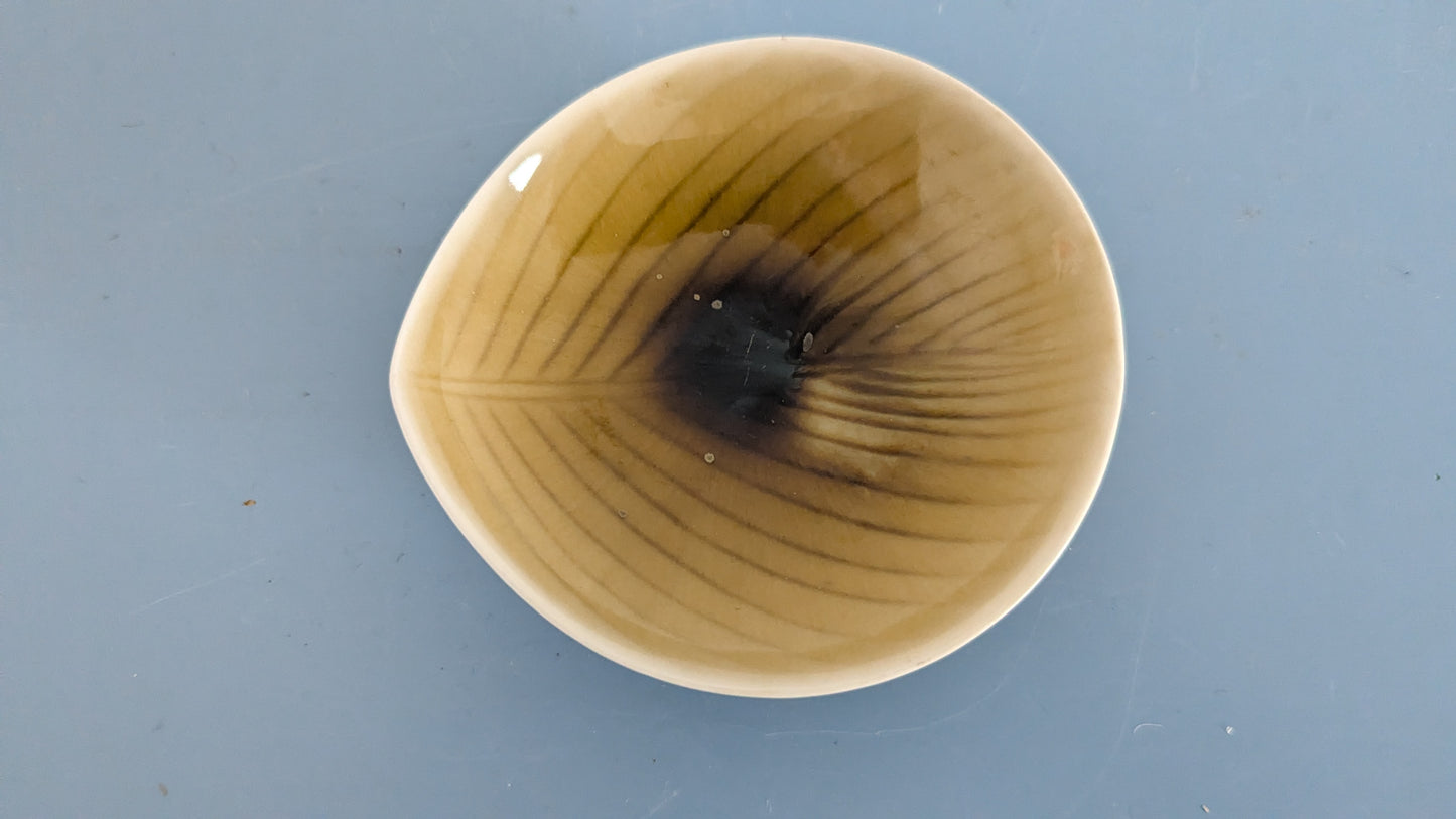 Arabia Lehti Kulho / Tuhkakuppi (1950-1960-luku)