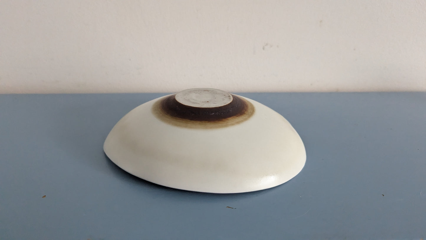 Arabia Lehti Kulho / Tuhkakuppi (1950-1960-luku)