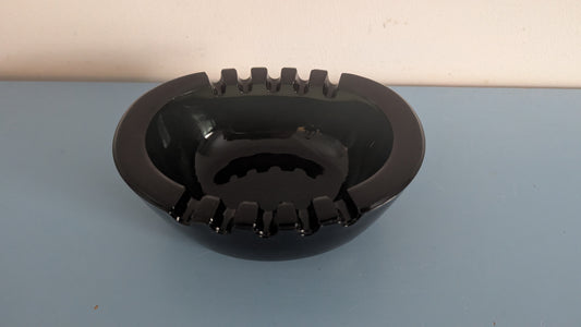 Nuutajärvi 6604 Stadion Tuhka-astia (1959, Saara Hopea)