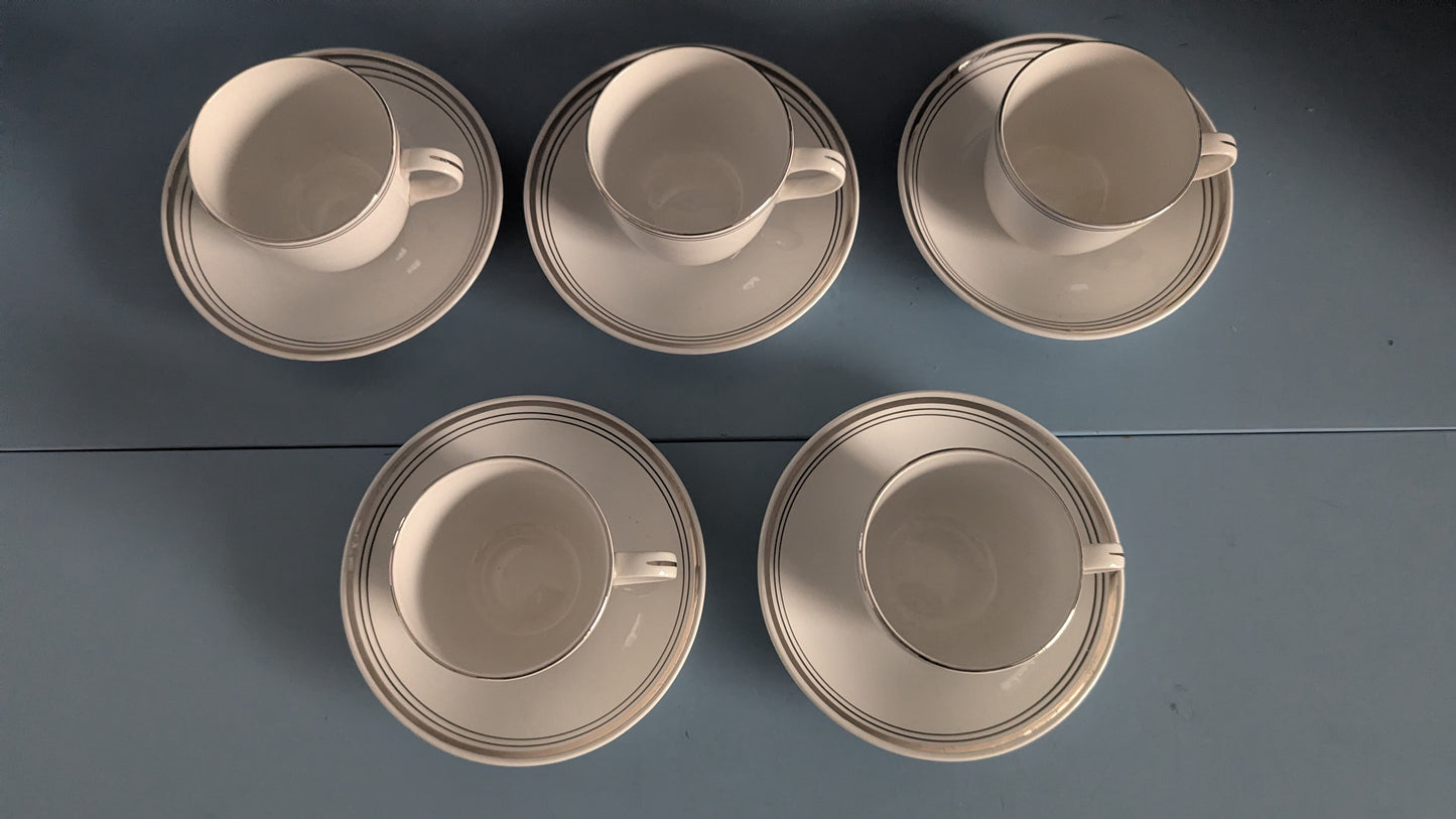 Arabia Platina Kahviastiasto Viidelle Hengelle (10-osaa, 1957-1973)