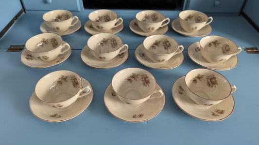 Arabia Asteri Kahviastiasto 11-hengelle (22-osainen, 1932-1949)