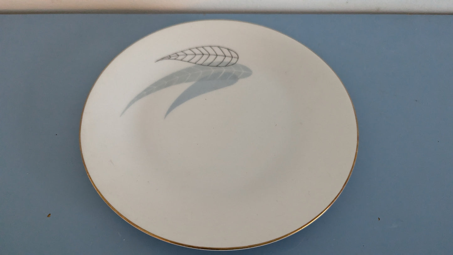 Arabia Iris Leipälautanen / Leivoslautanen (6kpl, 1961-1963, Raija Uosikkinen)