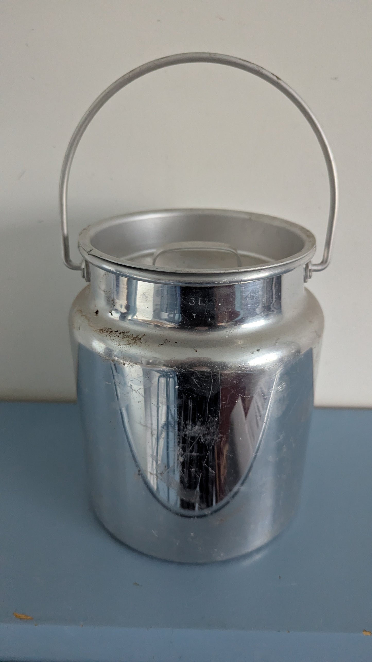 3 Litran Alumiininen Maitotonkka