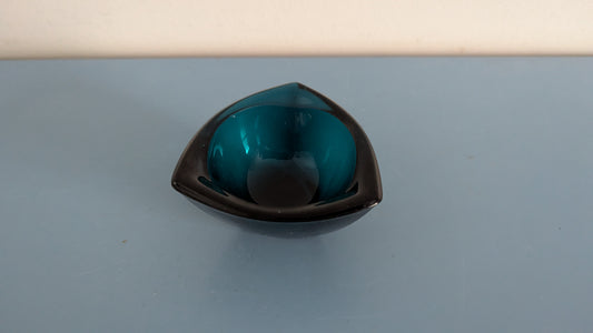 Nuutajärvi Häränsilmä Tuhkakuppi / Tuhka-astia (1956-1971, Kaj Franck)