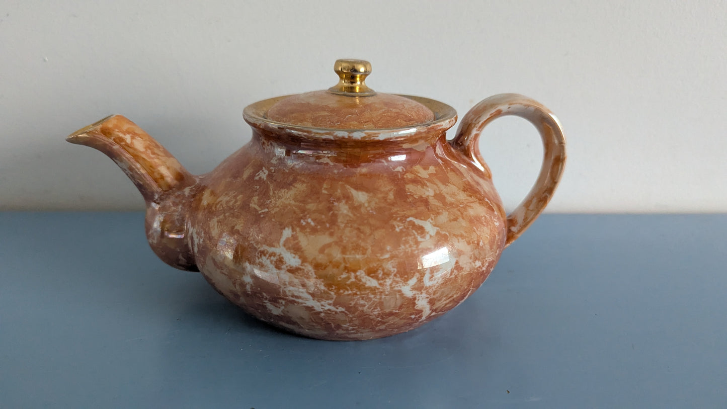 Arabia Kirjo Teekannu (8dl, 1954-1965)