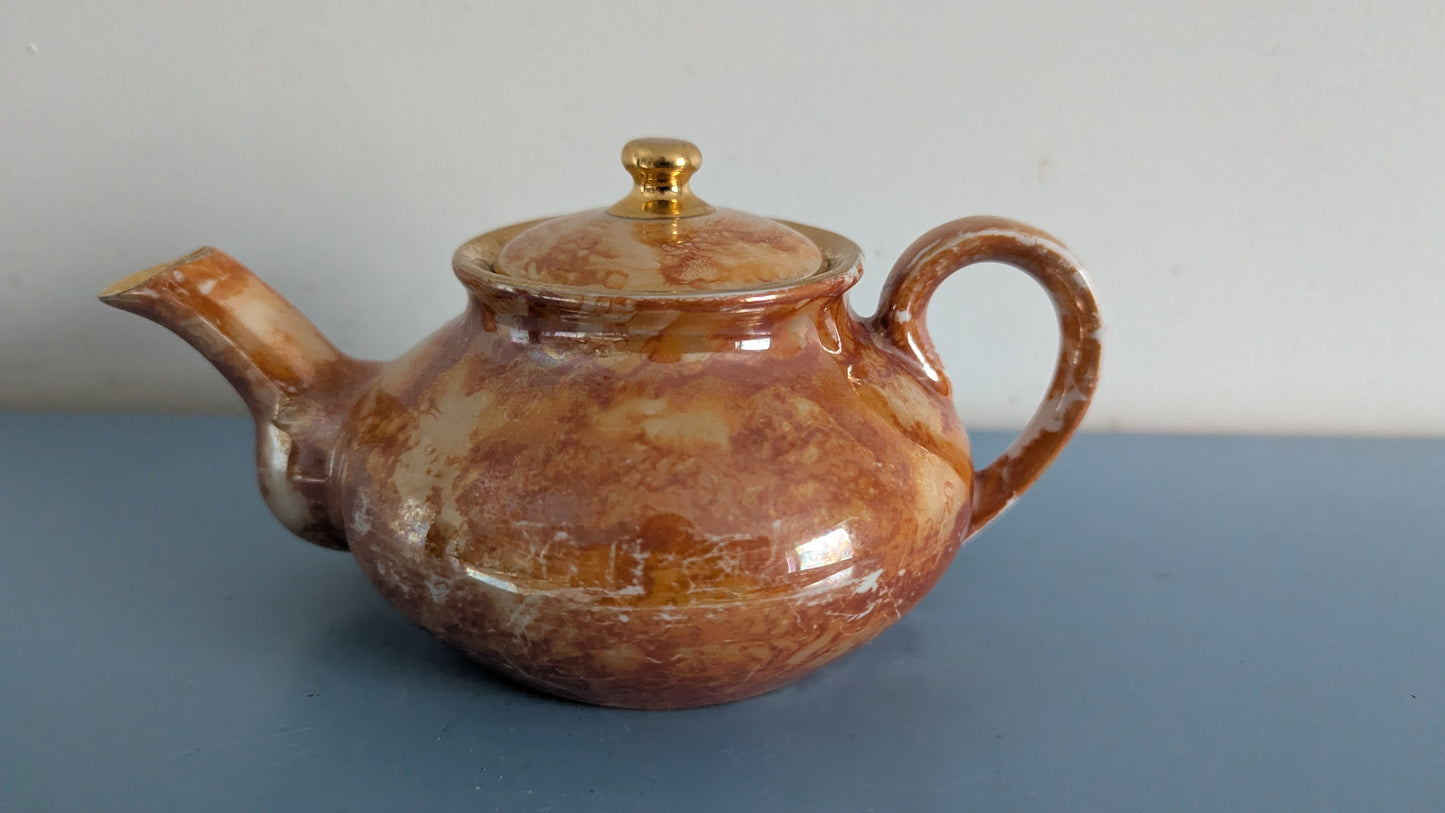 Arabia Kirjo Teekannu (4dl, 1954-1965)