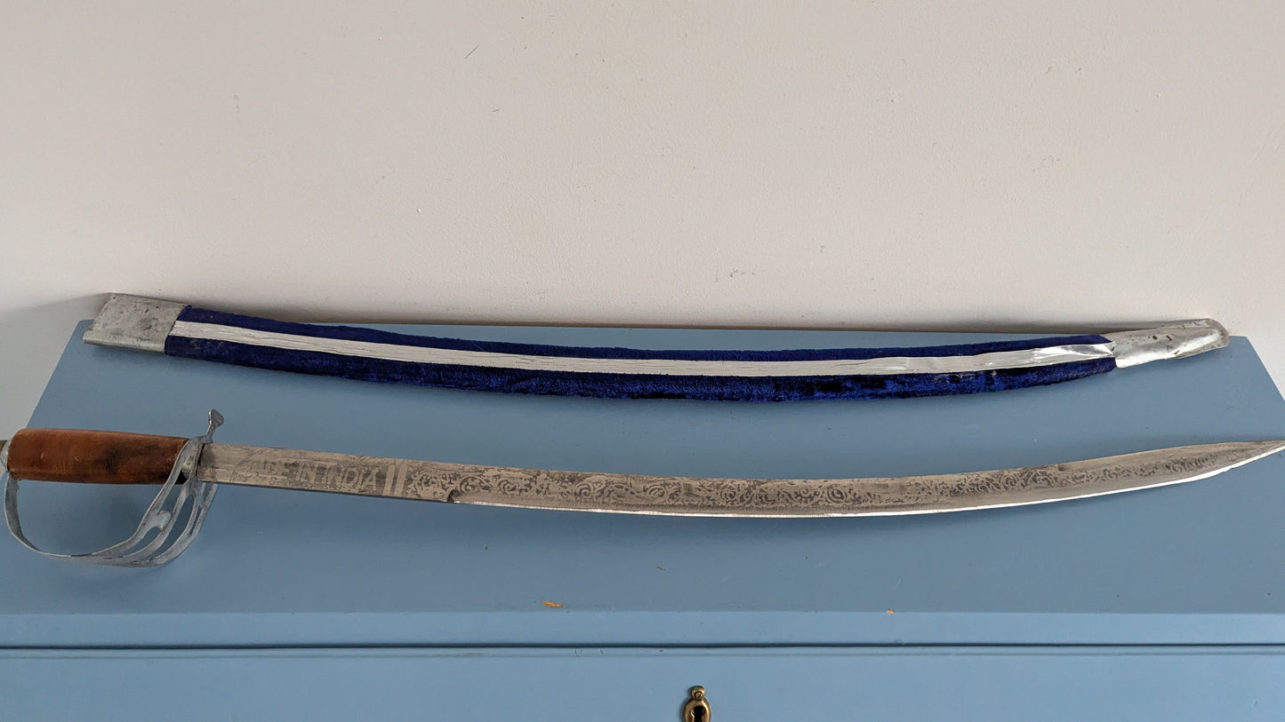 Intialainen Talwar Miekka / Sapeli (Pituus: 82cm)