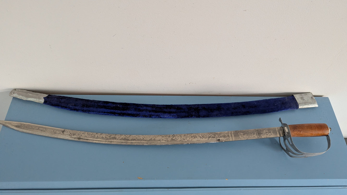 Intialainen Talwar Miekka / Sapeli (Pituus: 82cm)