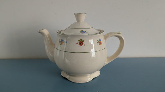 Arabia Sirkka Teekannu / Vesikannu (1945-1958)