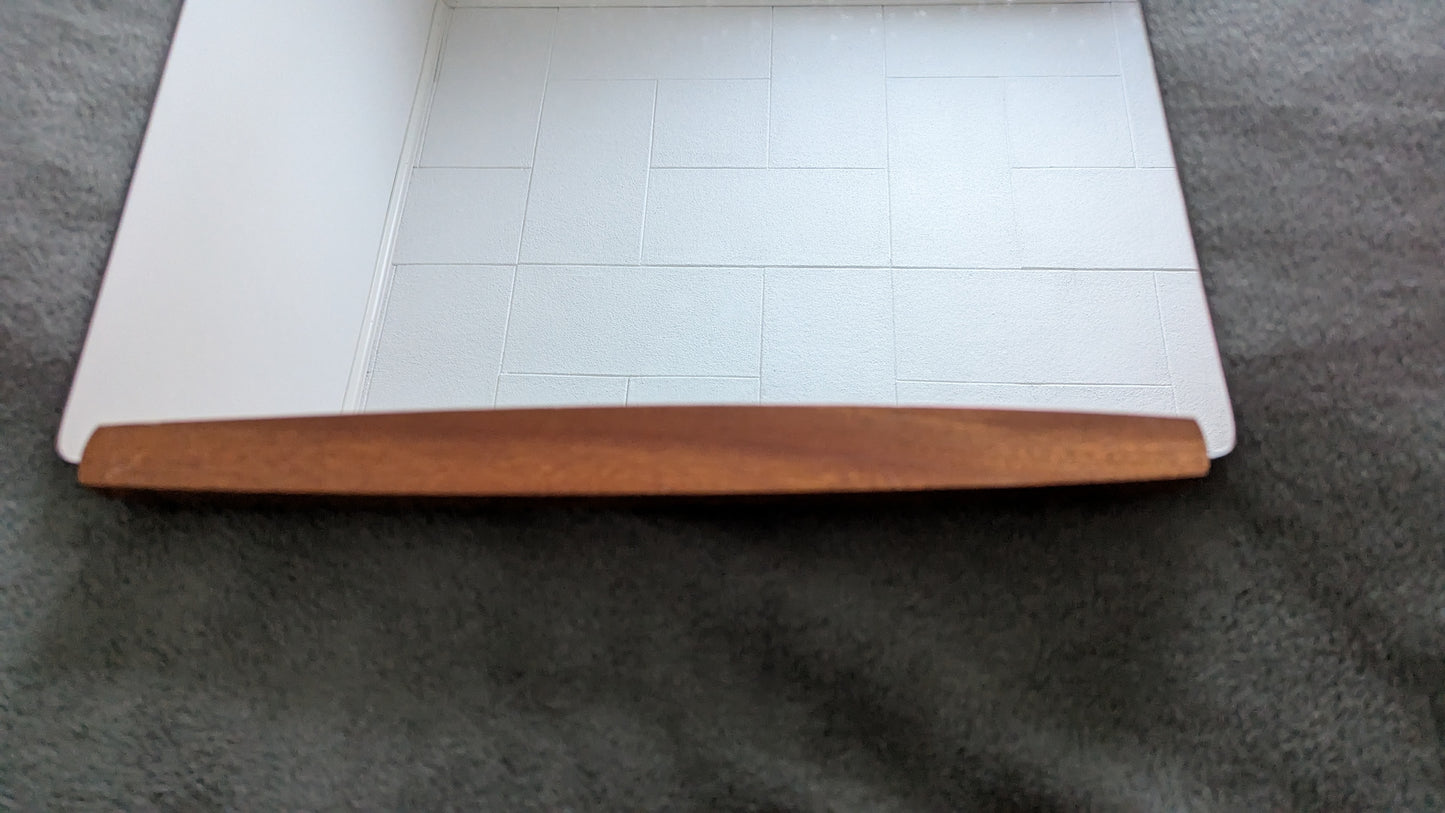 Mäkisen Kuvastin - Seinäpeili N:o 315 (1960-1967)