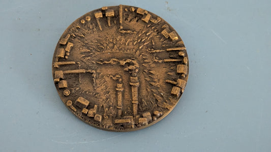 Kultateollisuus - Finncell 50-vuotta (1968, Aimo Tukiainen)