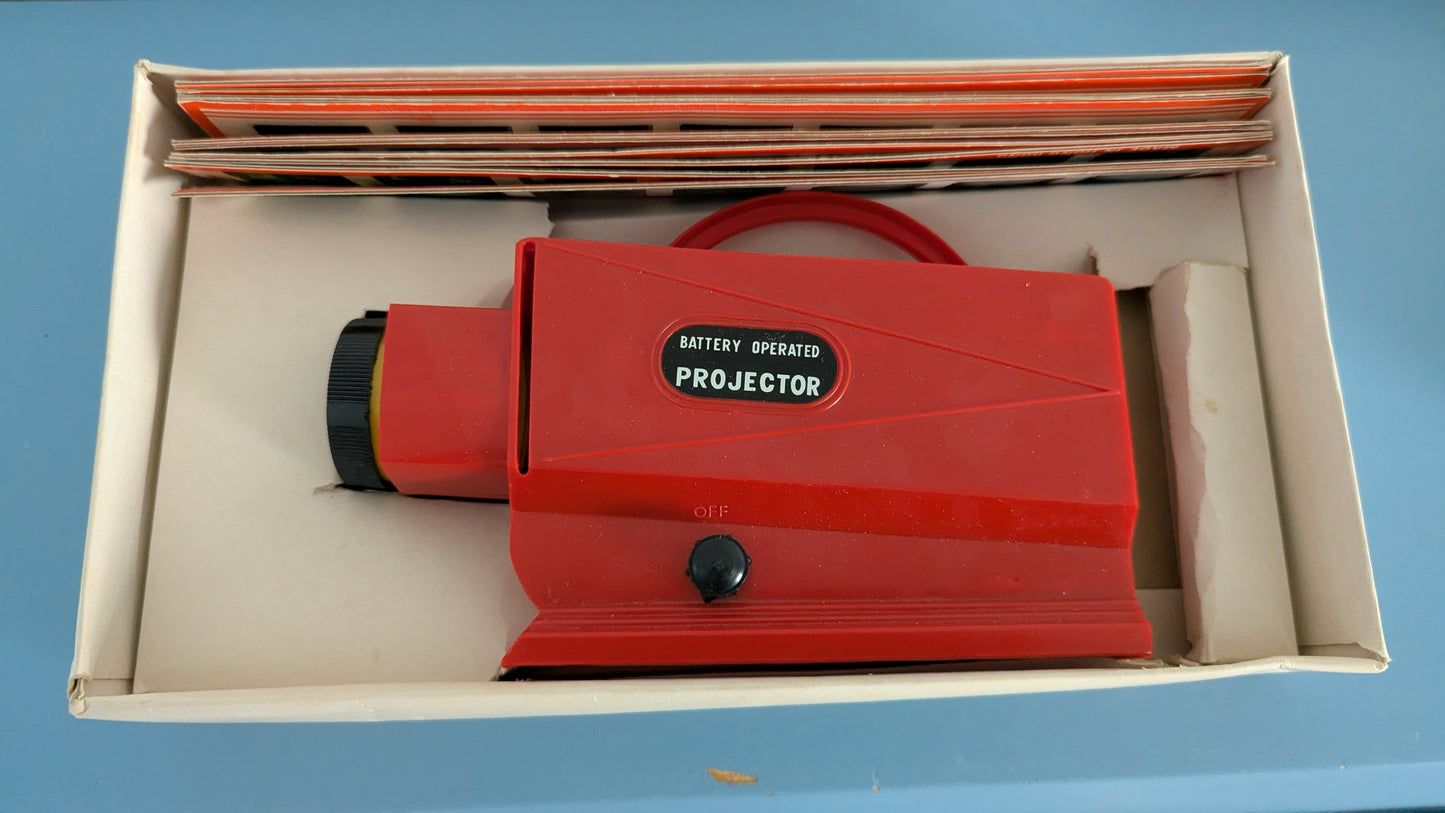 Fortuna Patterikäyttöinen Projektori (1960-luku, Alkuperäisessä Paketissa)