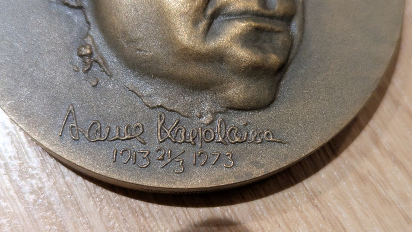 Kultateollisuus - Aarne Karjalainen 60 Vuotta Mitali (1973, Essi Renvall)