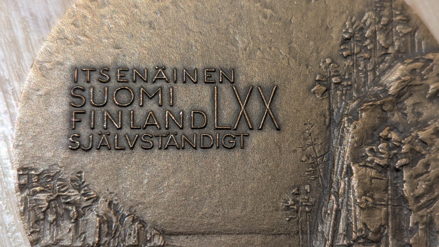 Tillander - Itsenäinen Suomi 70 Vuotta Mitali (1986, Toivo Jaatinen)