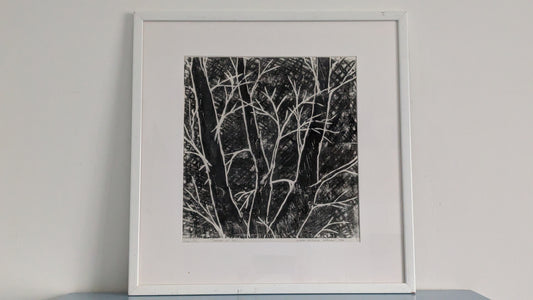 Hilkka Säilynoja-Kotisaari - Tumma On Yö... (Signeerattu Puupiirros 1990)