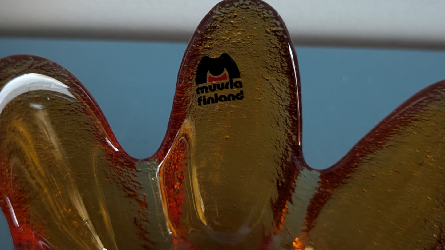 Muurla - Tähtituikku Tuikkukippo (1985, Juhani Ruuskanen)