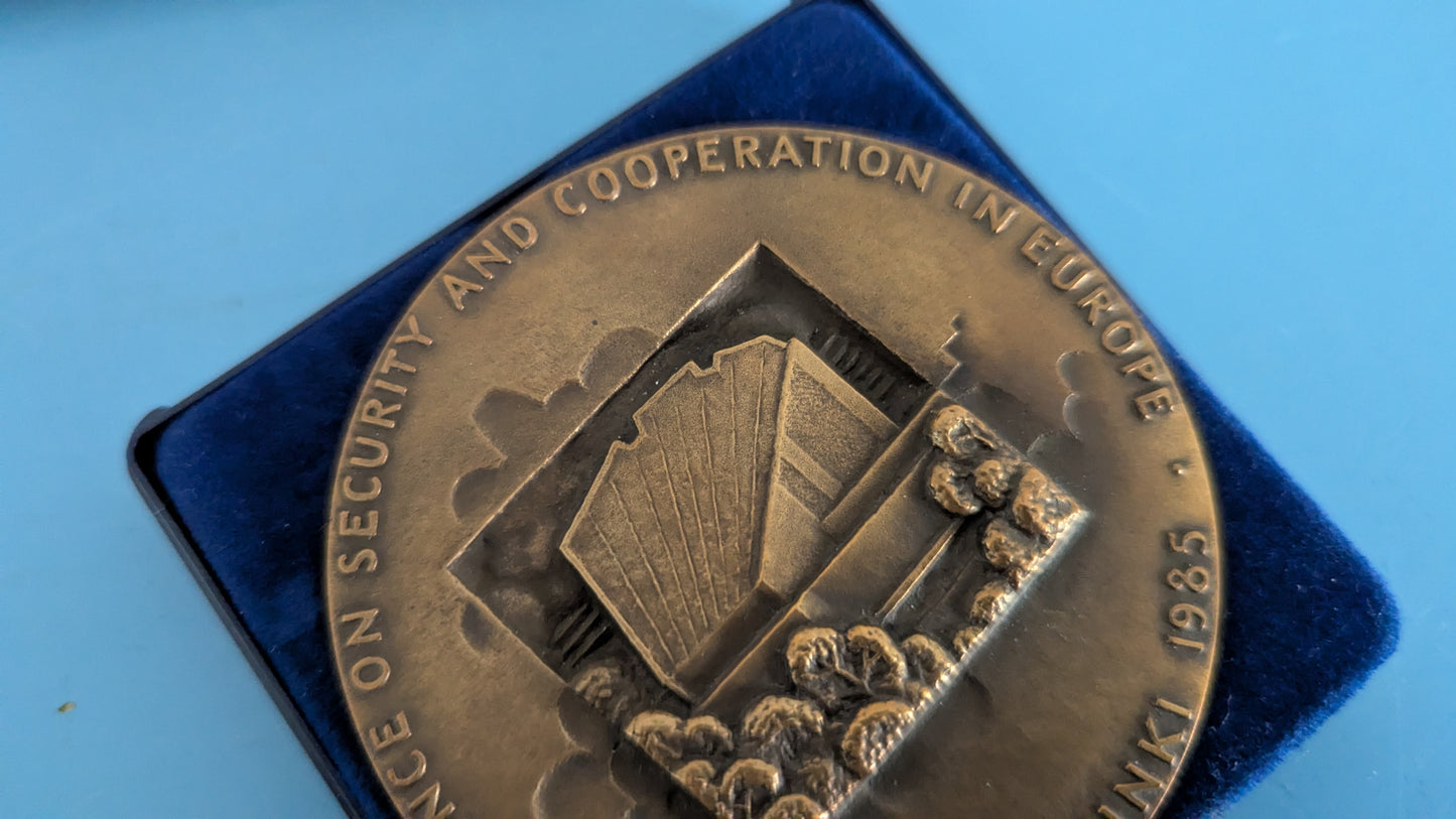 Raimo Heino - ETYK:n 10-vuotisjuhlakokous Helsingissä Pöytämitali (1985)