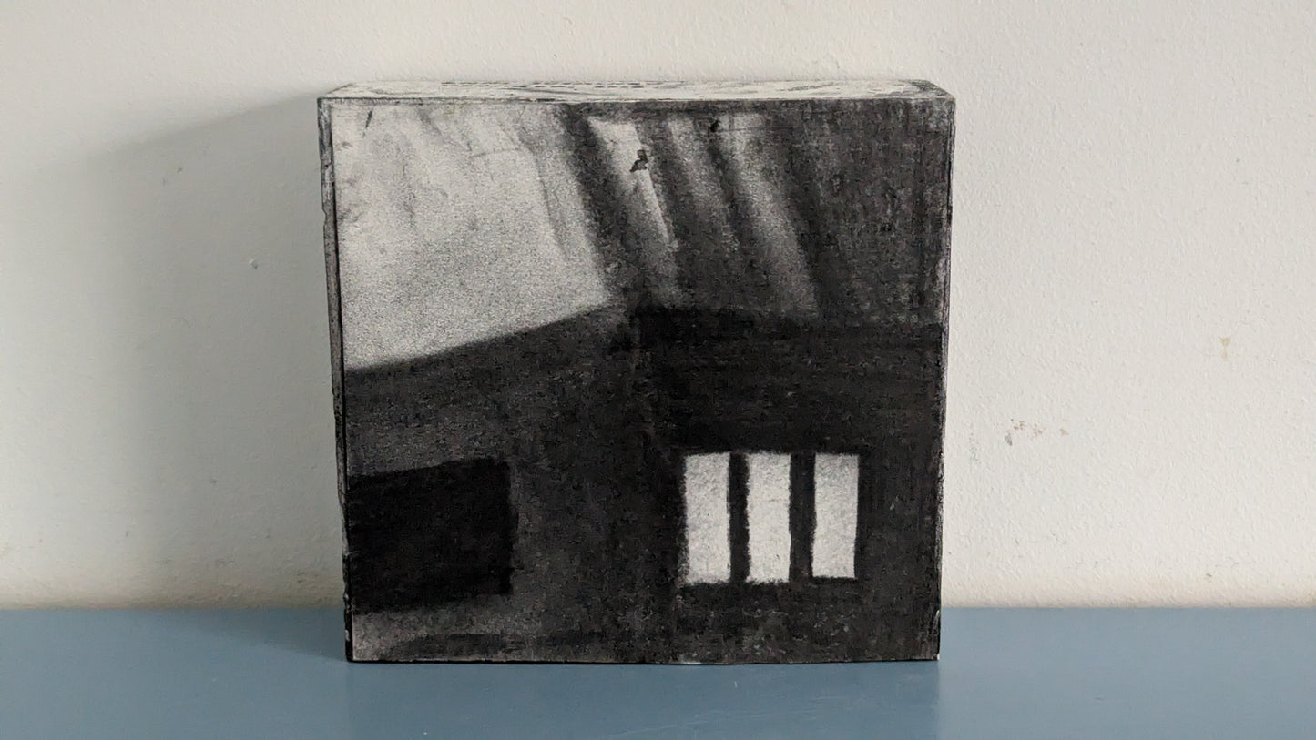 Enni Suominen - Voyager (2012, Signeerattu Hiilivärityö Puulle)