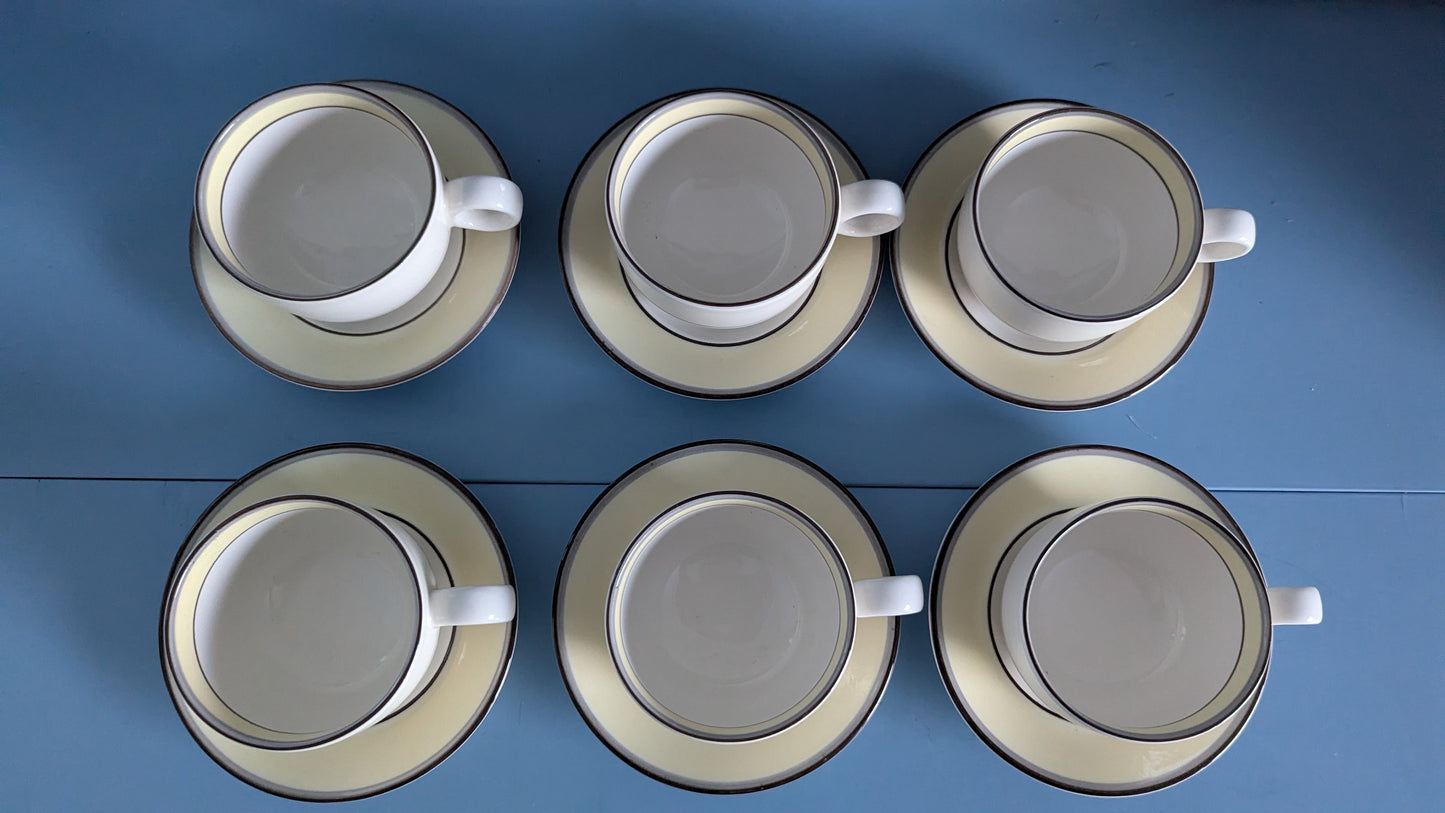 Arabia Veranda Kahviastiasto Kuudelle Hengelle (12-osaa, Inkeri Leivo)