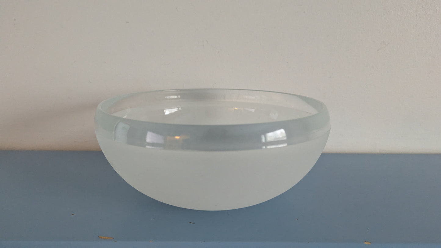 Nuutajärvi Lumikuru Tarjoilukulho / Salaattikulho (1986, Kerttu Nurminen)