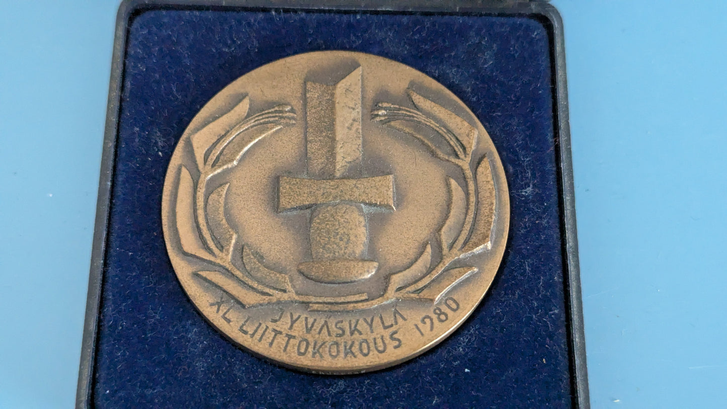 Sporrong - Sotainvalidien Veljesliiton 40. Liittokokous Mitali (1979, Pauli Koskinen)