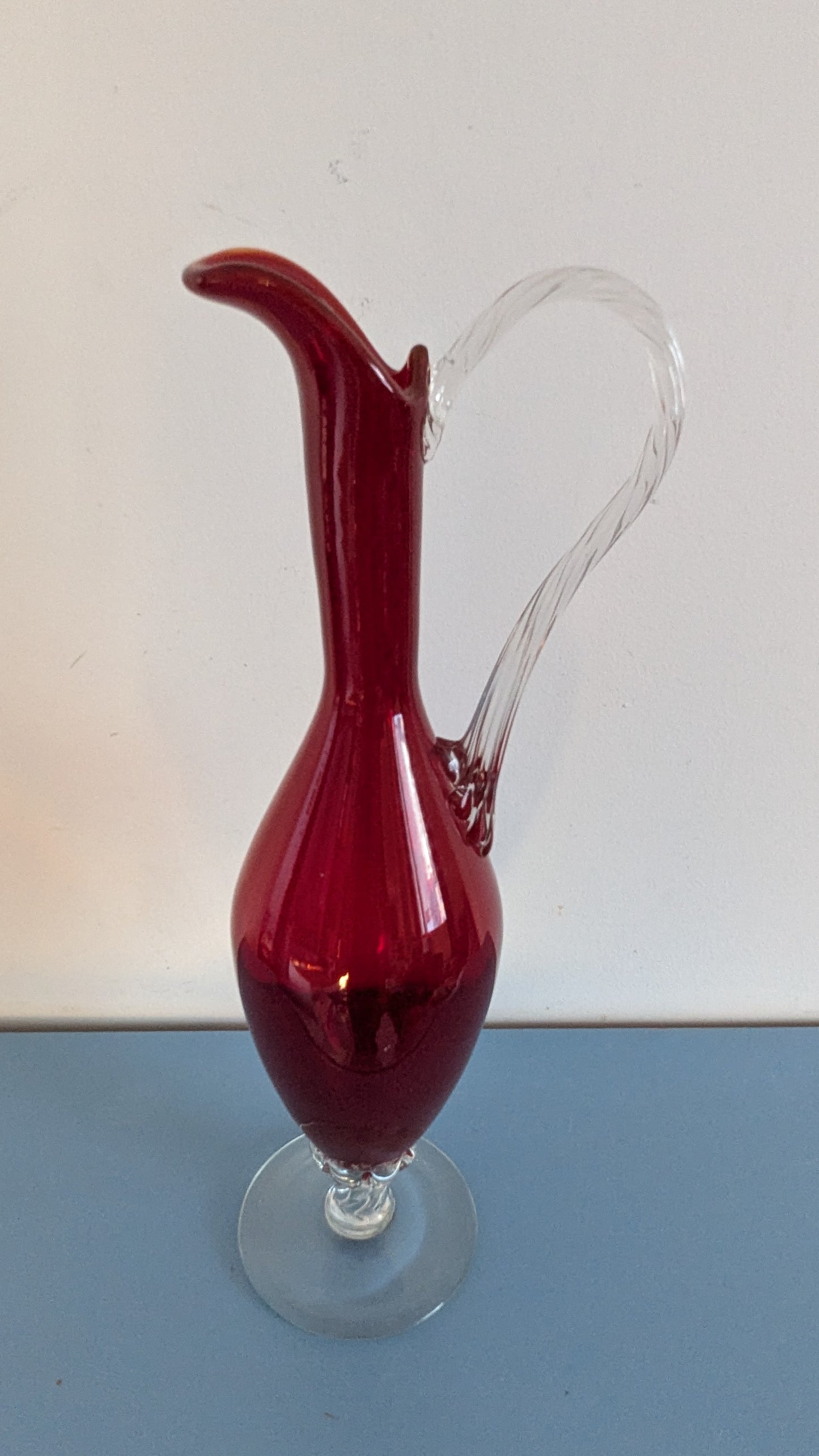 Empoli - Rubiininpunainen Karahvi / Kannu (1960-luku)