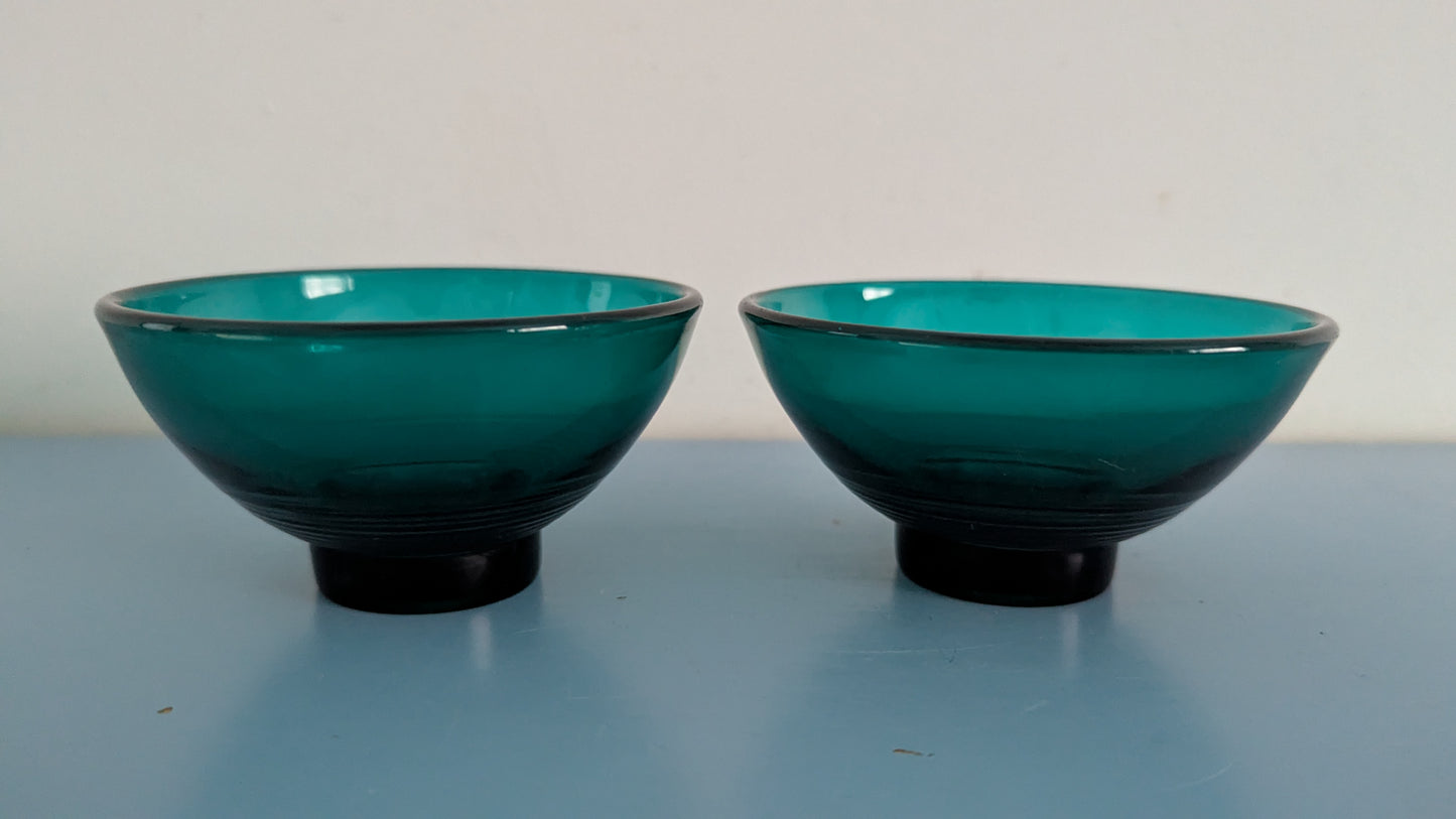 Karhula Iittala - Annoskulho / Jälkiruokakulho (2kpl 1956-1976, Saara Sappinen)