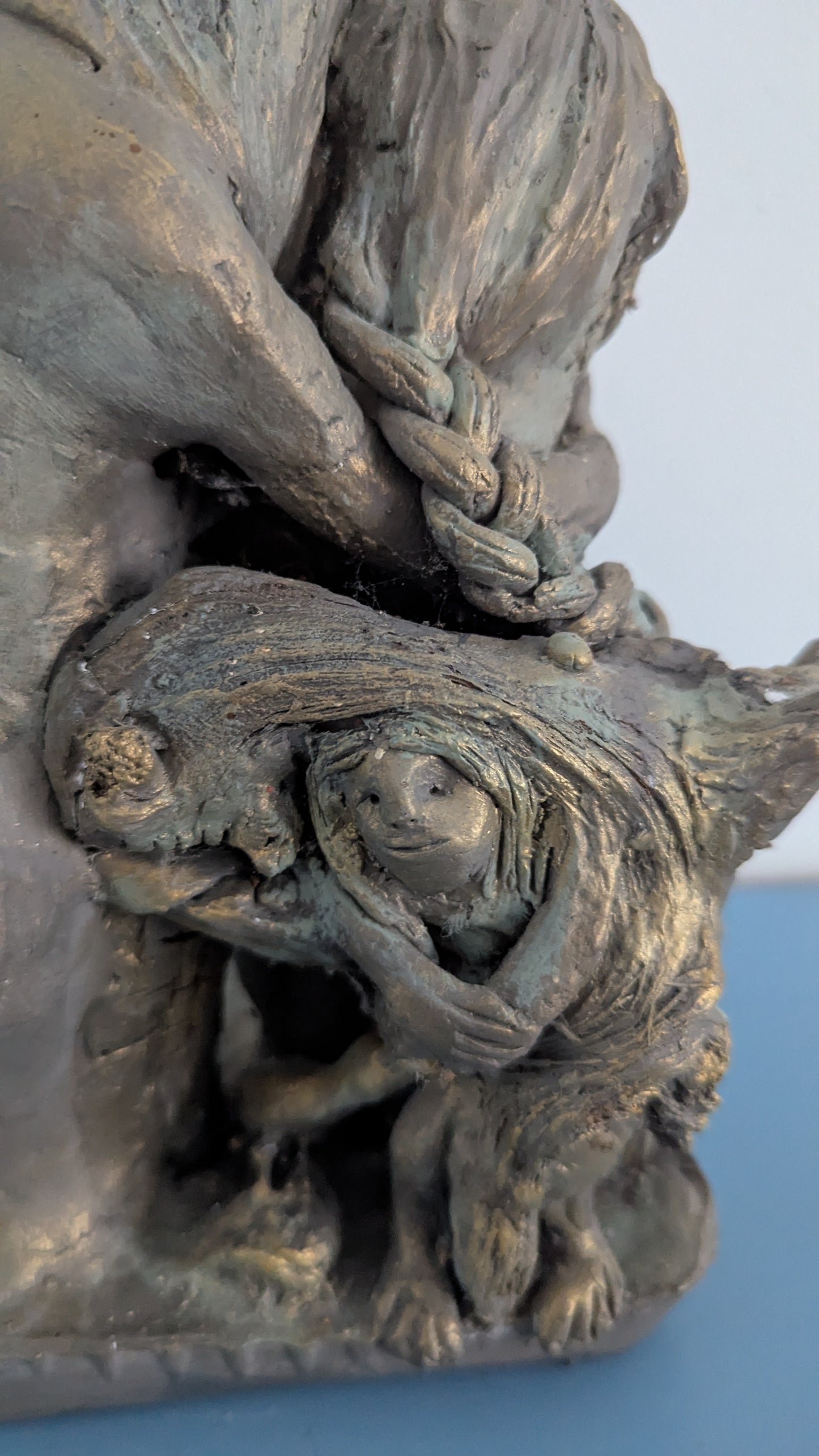 Anna-Liisa Siivonen - Hellä Hetki (Signeerattu Kipsipatsas, 2020)