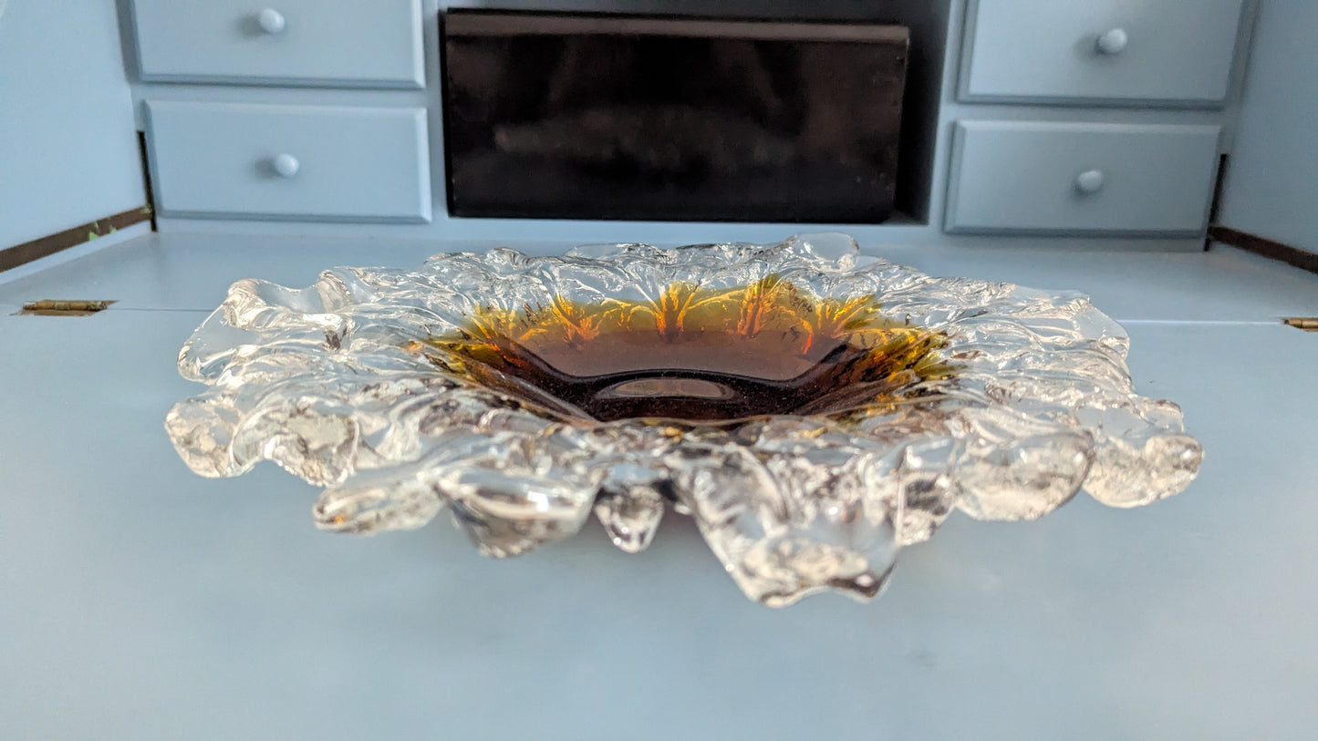 Humppila Kasvimaalla Vati (1978-1983, Signeerattu, Pertti Santalahti)