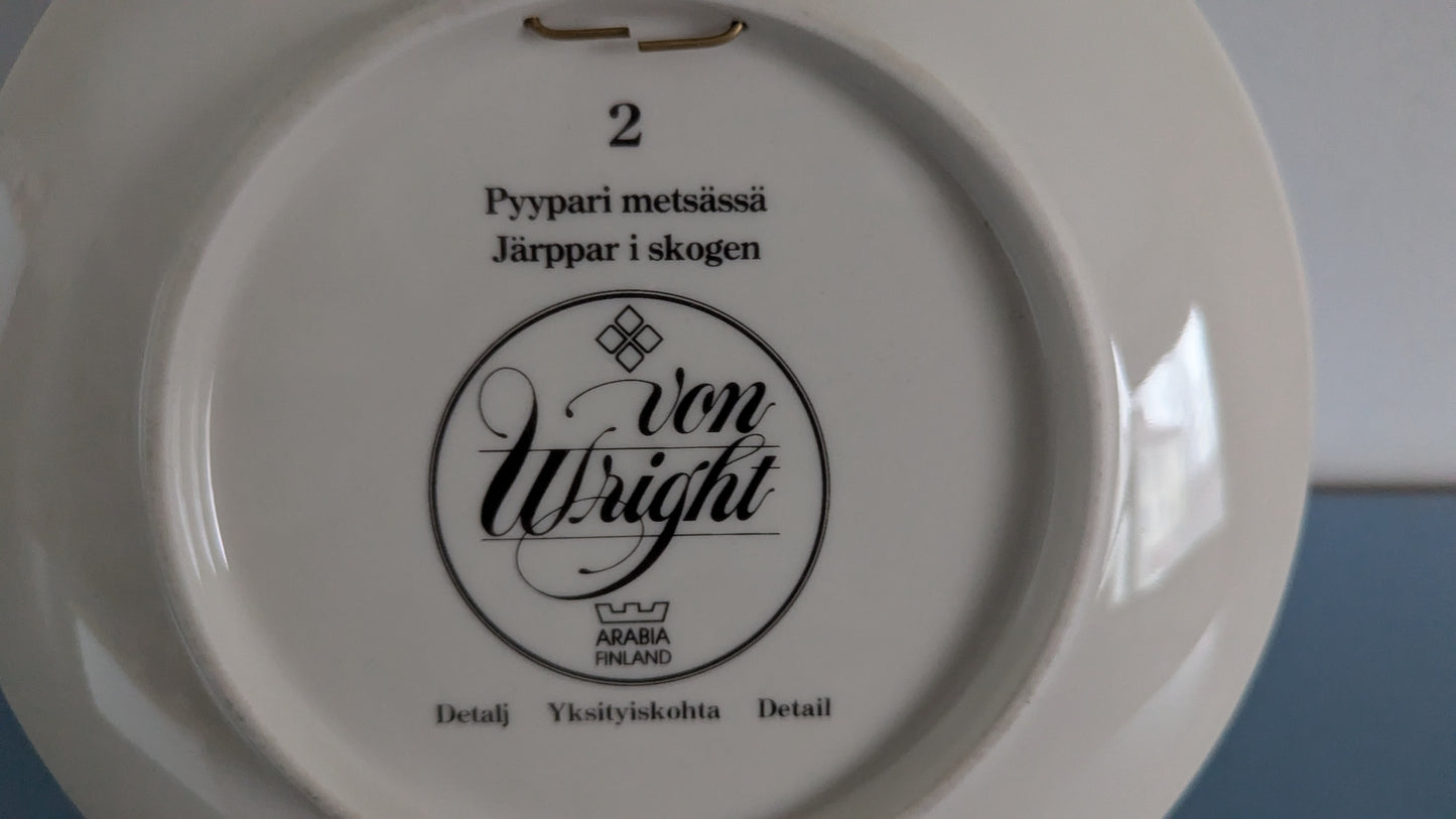 Arabia Pyypari Metsässä Seinälautanen Nro 2 (Ferdinand von Wright)