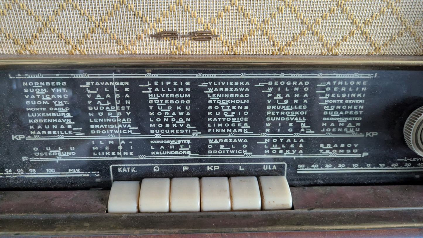 ASA 820 Putkiradio (1954)