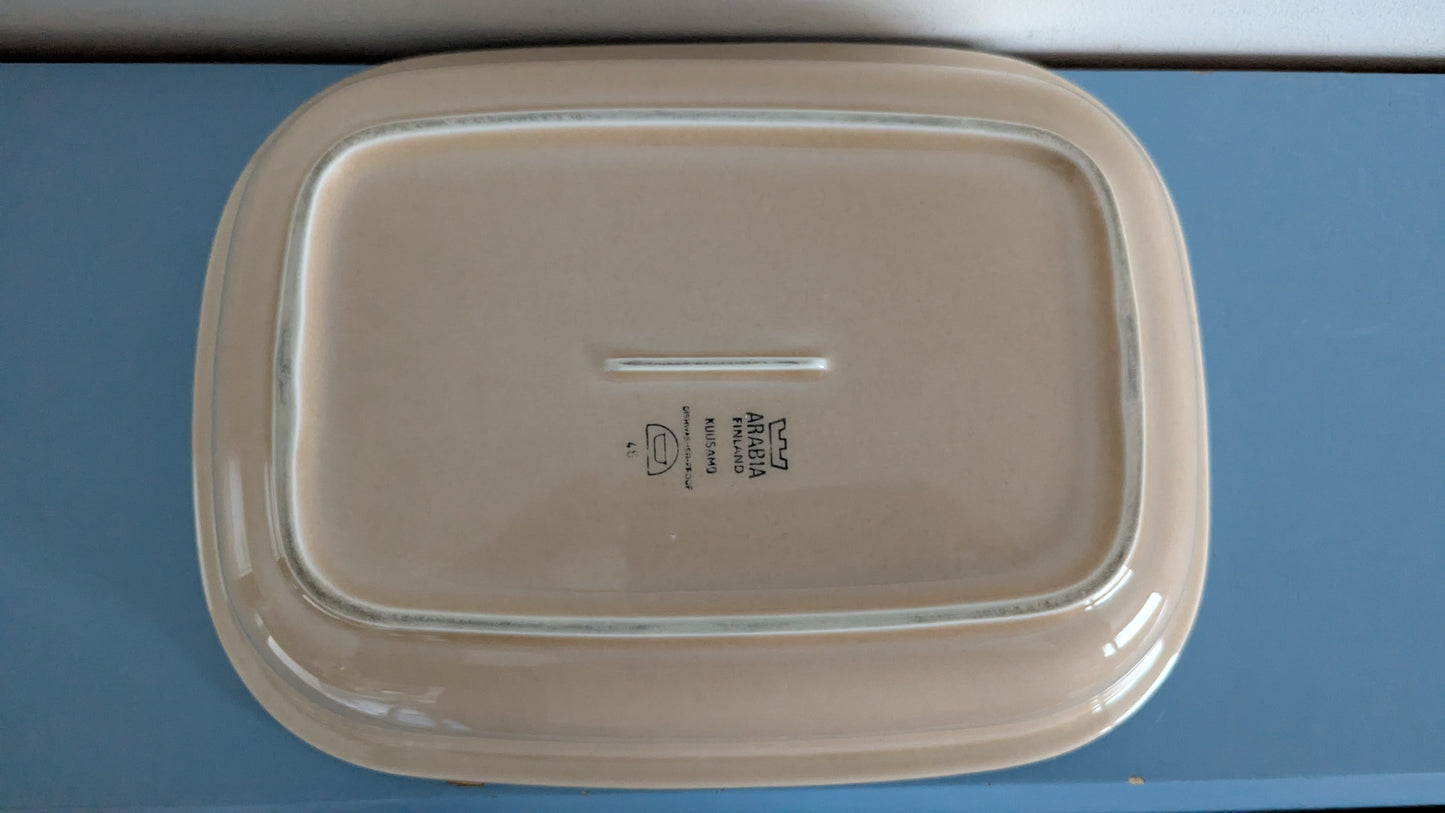 Arabia Kuusamo Paistivati / Uunivuoka (1982-1988, Göran Bäck)