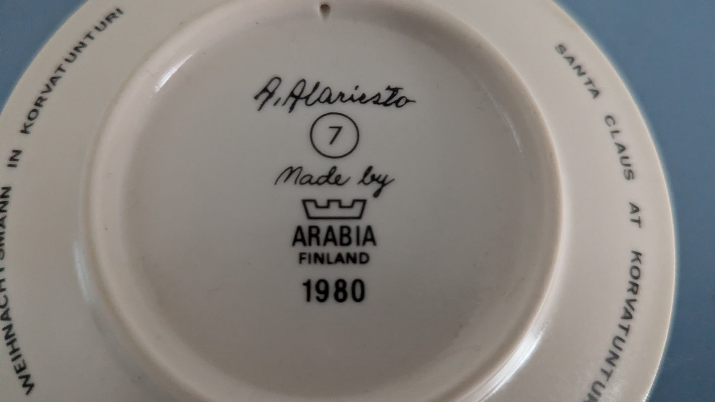 Arabia Joulupukki Korvatunturilla Seinälautanen (1980, Andreas Alariesto)